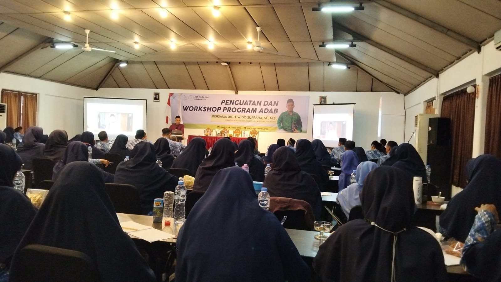 Workshop Program Sekolah Adab, Wujudkan Sekolah Beradab Islami